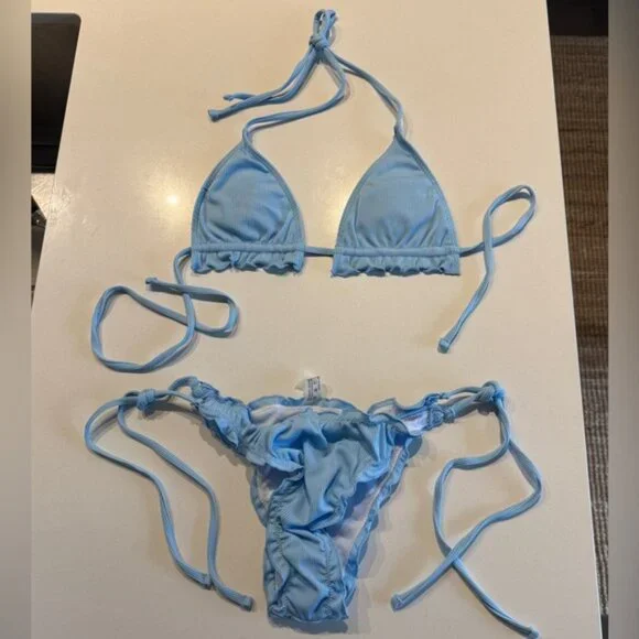 SHEIN Blue Ruffled Bikini Set - Picture 2 of 4